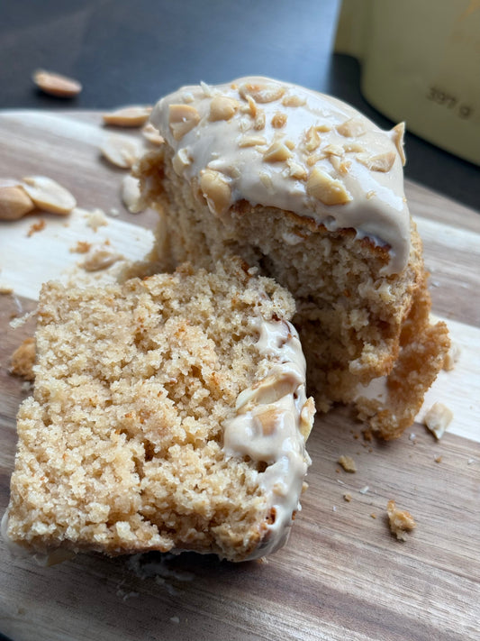 High-Protein Peanut Butter Cake for One